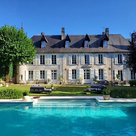 Logis Des Tourelles Acomodação com café da manhã Cognac Exterior foto